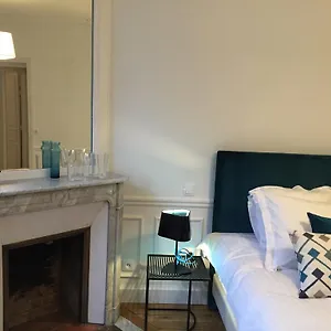 relais-12-bis-bed-breakfast.fr-paris.fr/